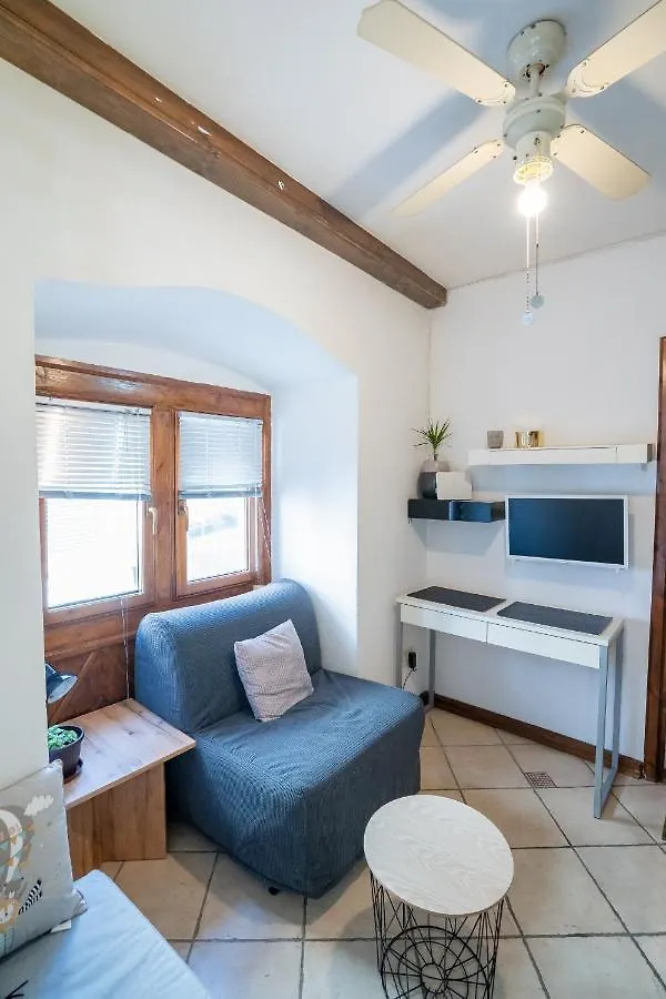 Lovran Old Town Apartment, 50M From Sea Croatia